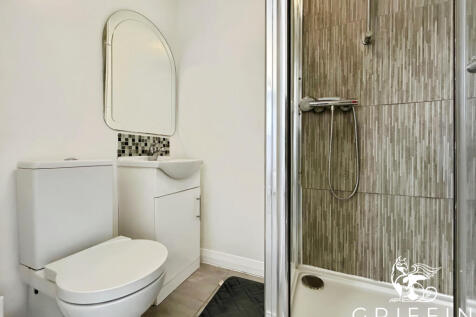 e976b014room2042020ensuite