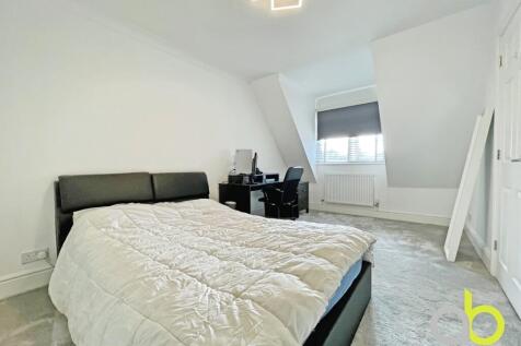 34e2e307bedroom202