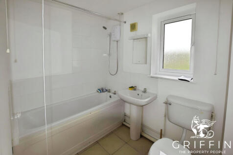 b779f03bbathroom