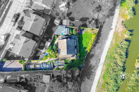 13dji0011