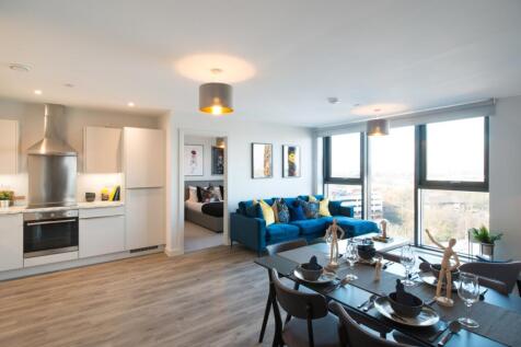 Living/Dining Area