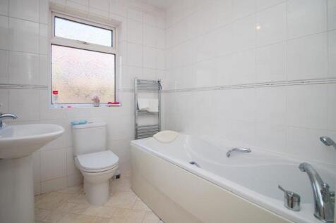1 Eleanora Gardens