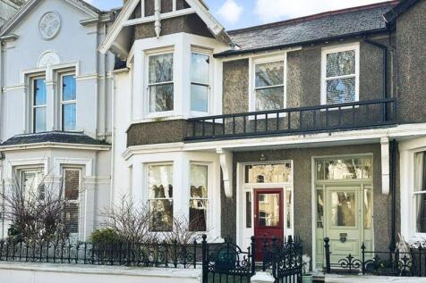 7 Queens Terrace
