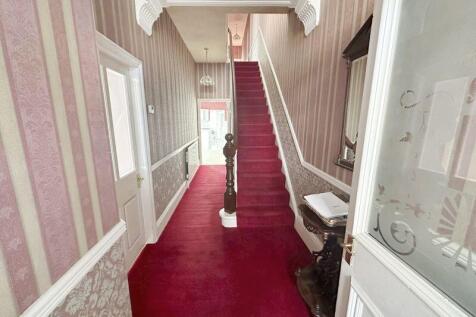 7 Queens Terrace