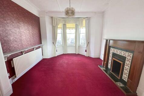 7 Queens Terrace