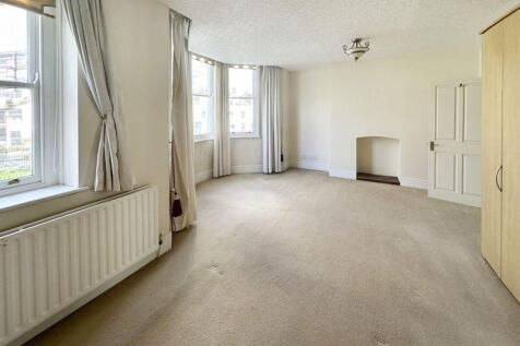 7 Queens Terrace
