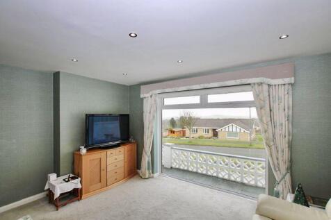 9 Sunnybank Avenue