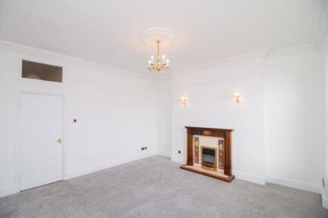Apartment 2, 7 Clarence Terrace