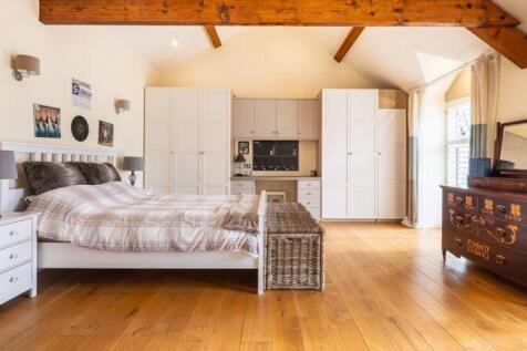 Coach House
