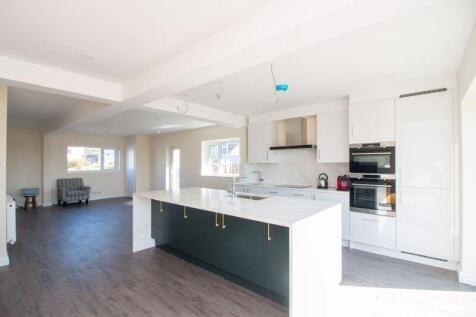 26 Furman Close