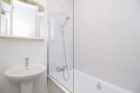 Flat 2, 57 Bucks Road