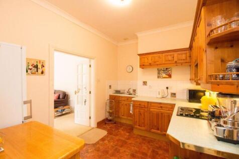 14 High View Road