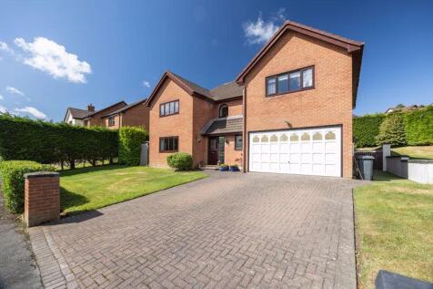 11 Manor Drive