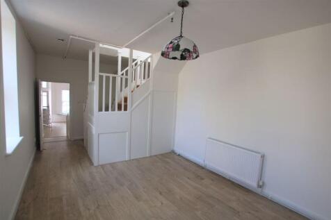 27A High Street