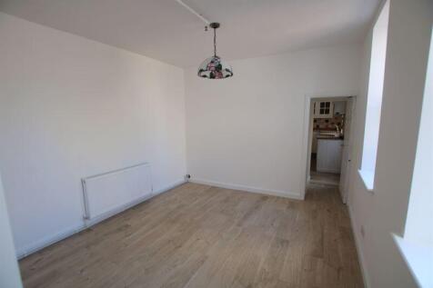 27A High Street