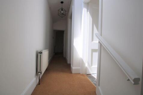 27A High Street