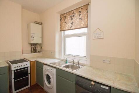 Flat 2, 24 Castle Street
