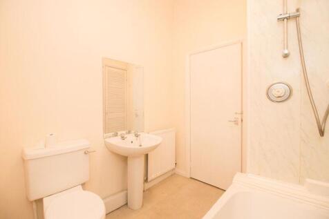 Flat 2, 24 Castle Street