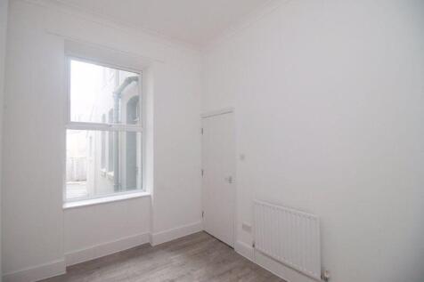 Flat 1, 22a Derby Road