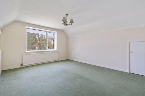 1 Ballure Grove