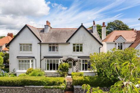 10 Ballanard Road