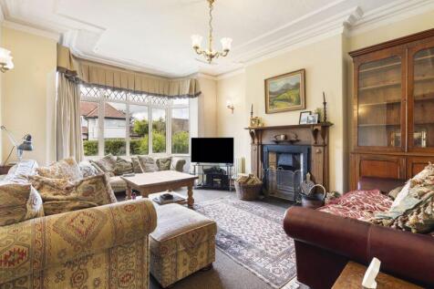 10 Ballanard Road