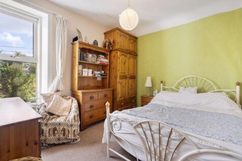10 Ballanard Road