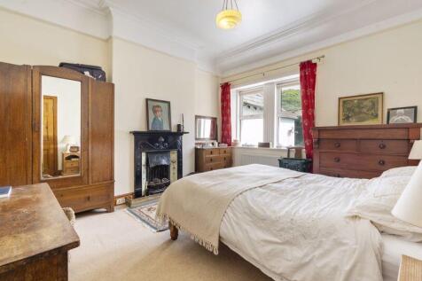 10 Ballanard Road