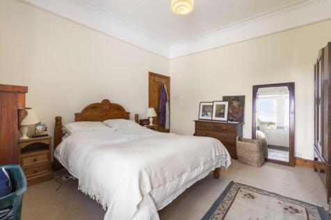 10 Ballanard Road