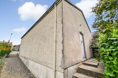 36 Ballabrooie Way