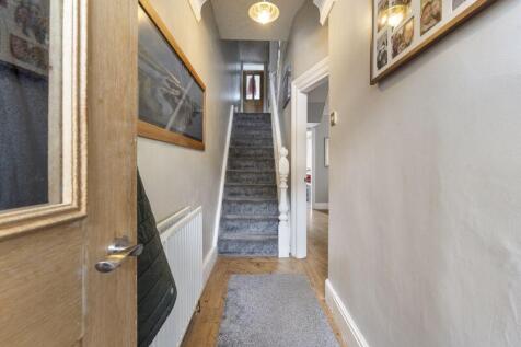 1 Withington Road