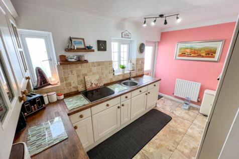 Lawn Cottage