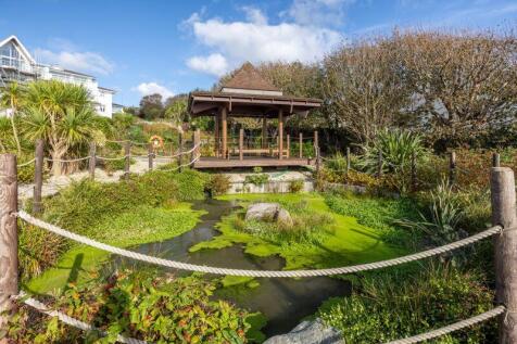 34 Majestic Apartments