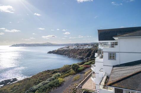 34 Majestic Apartments