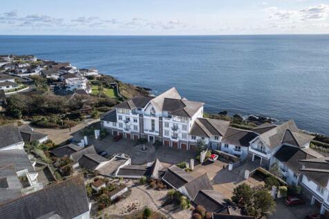 34 Majestic Apartments