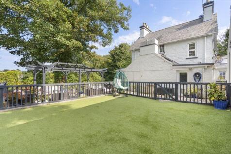 Silverdale House