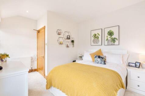 Flat 6 Palm Court