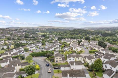 10 Larch Hill