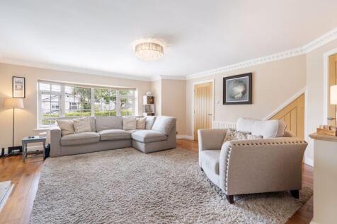 10 Larch Hill