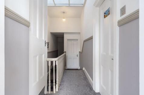 40 Selborne Drive