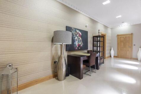 6 Coutts House