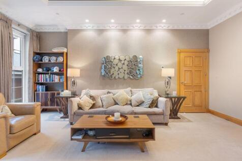 6 Coutts House