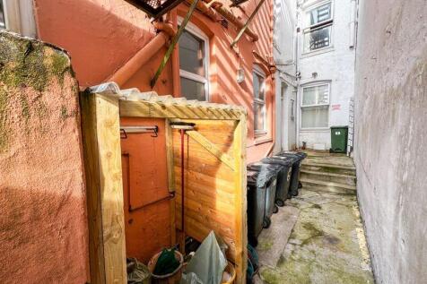 Ashley House, 6 Clifton Terrace, Douglas
