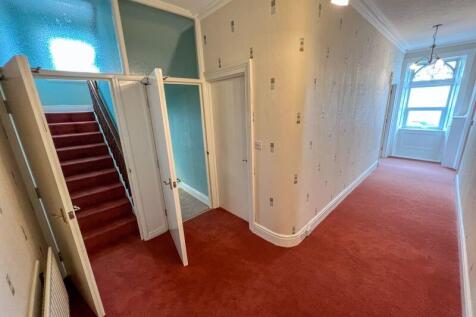 20 Selbourne Drive - Flat 2