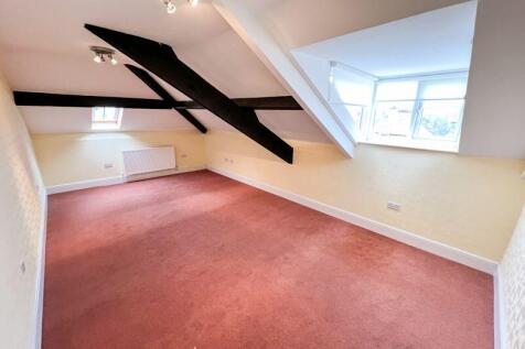 20 Selbourne Drive - Flat 2