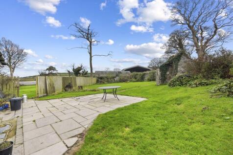 Ballaglass Farmhouse