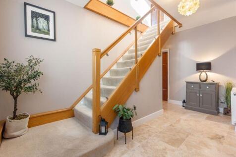 Westways, 16 Cronk Drine