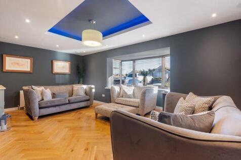 Westways, 16 Cronk Drine