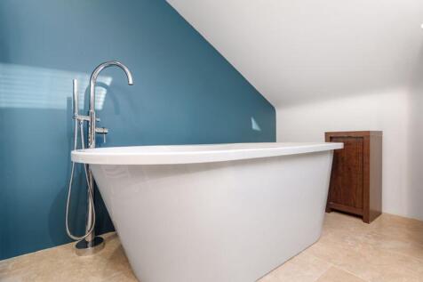 Westways, 16 Cronk Drine