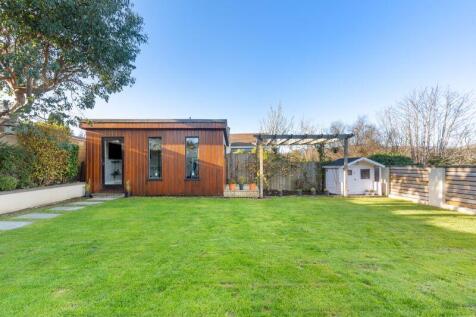 Westways, 16 Cronk Drine